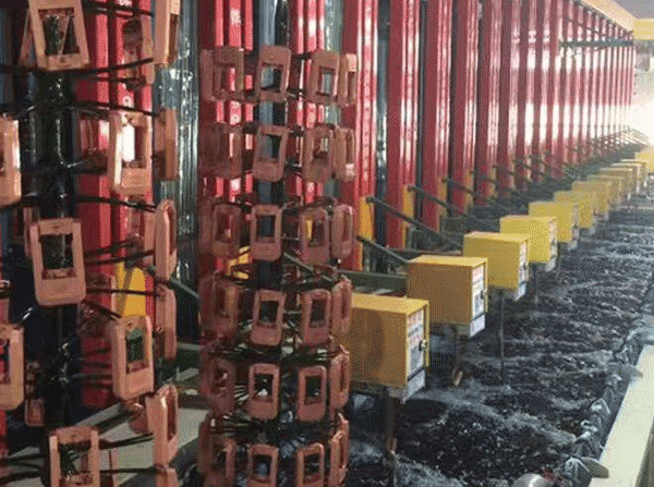 五金電鍍自動(dòng)線